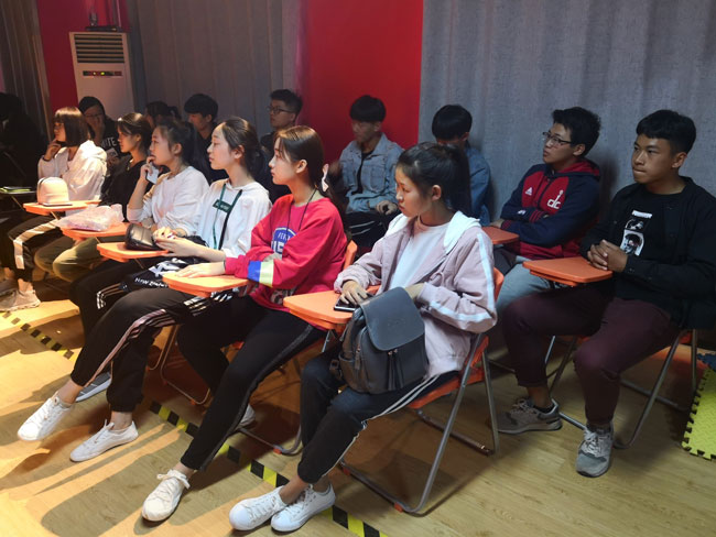 怎樣才能提高自己的表演技巧？